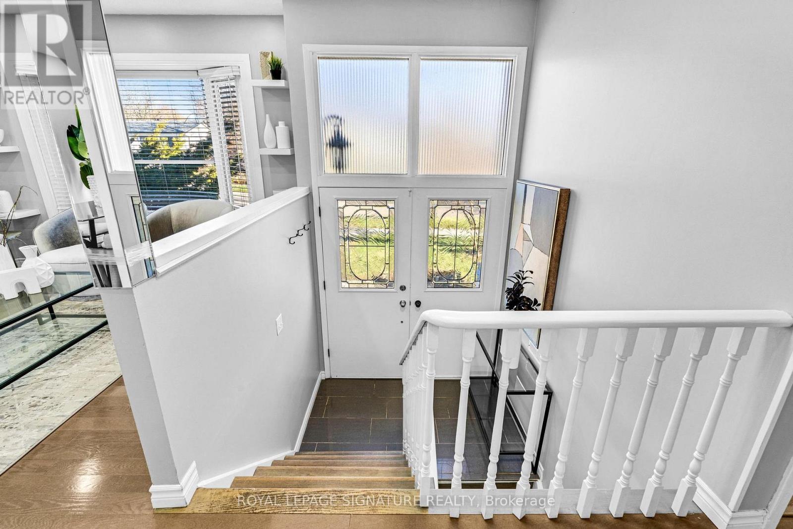 103 Seaborn Road, Brampton, Ontario  L6V 2C2 - Photo 2 - W12635894