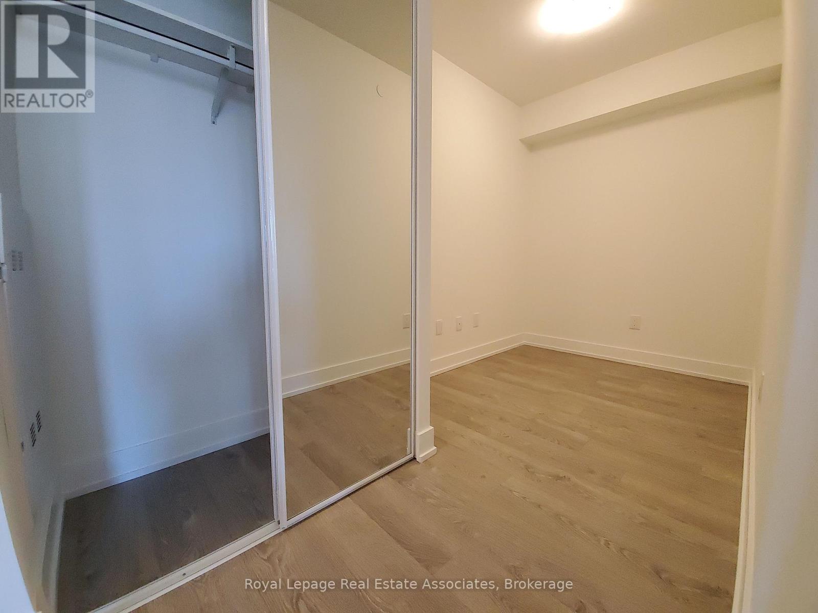 1332 - 5 Mabelle Avenue, Toronto (Islington-City Centre West), Ontario  M9A 0C8 - Photo 6 - W12635934