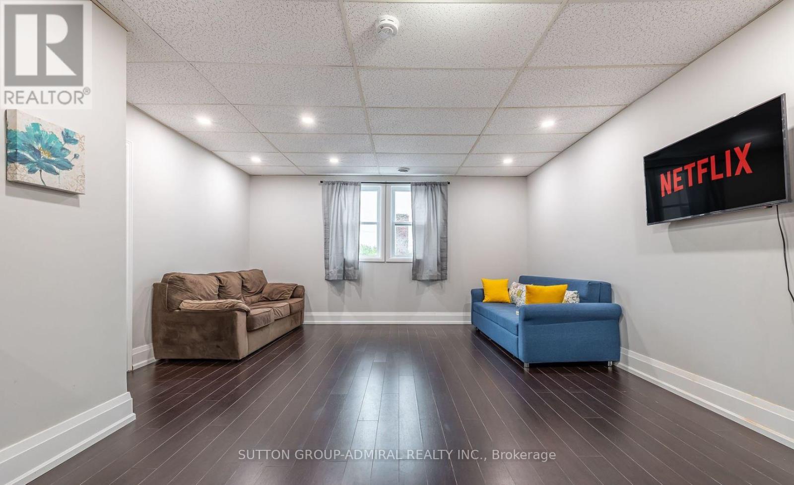 4507 Queen Street, Niagara Falls, Ontario  L2E 2L4 - Photo 15 - X12635770