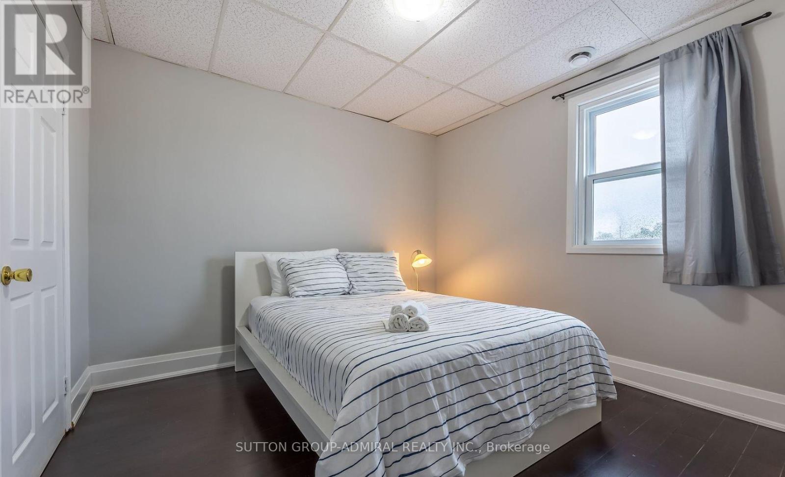 4507 Queen Street, Niagara Falls, Ontario  L2E 2L4 - Photo 17 - X12635770