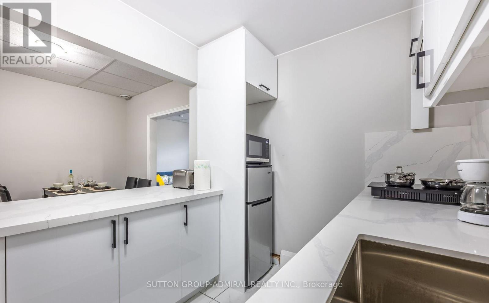 4507 Queen Street, Niagara Falls, Ontario  L2E 2L4 - Photo 4 - X12635770