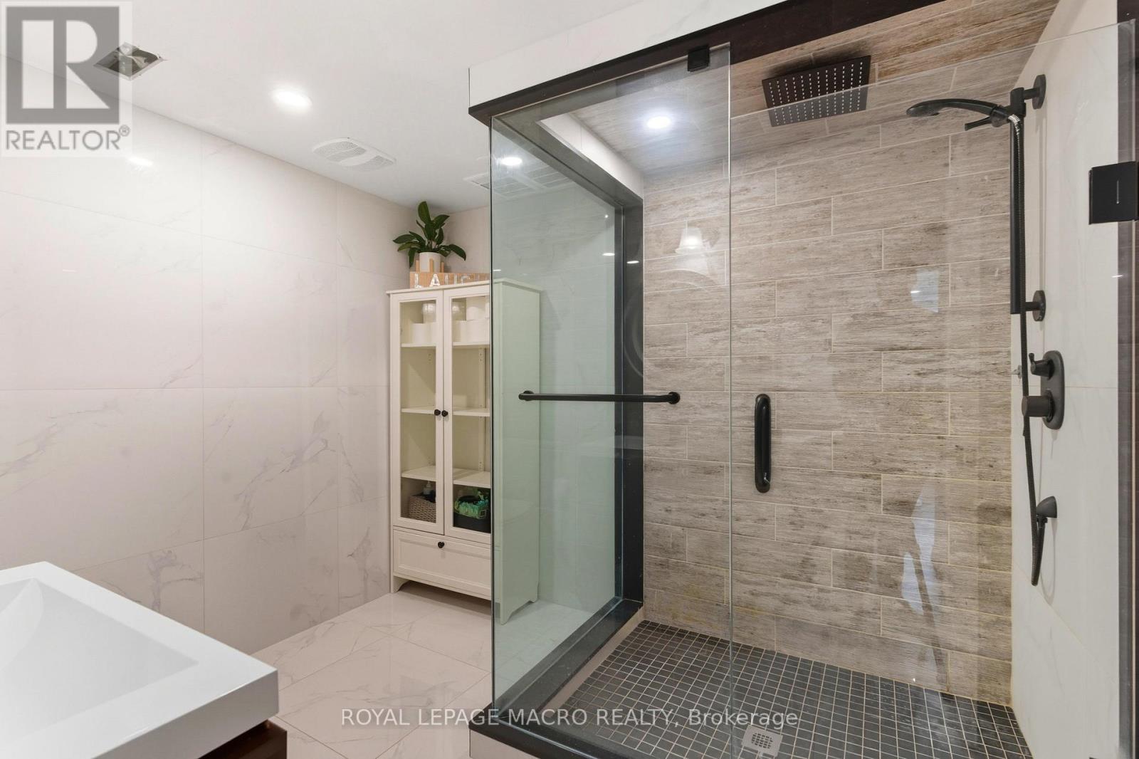 17 Carmen Avenue, Hamilton, Ontario  L8V 2H5 - Photo 21 - X12635772