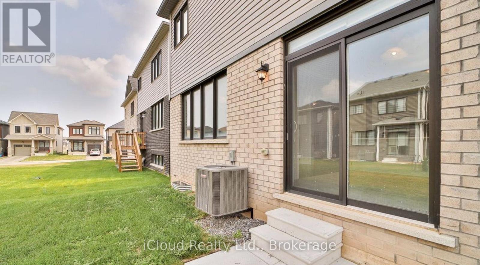 395 Barker Parkway, Thorold, Ontario  L2V 0K6 - Photo 8 - X12635780