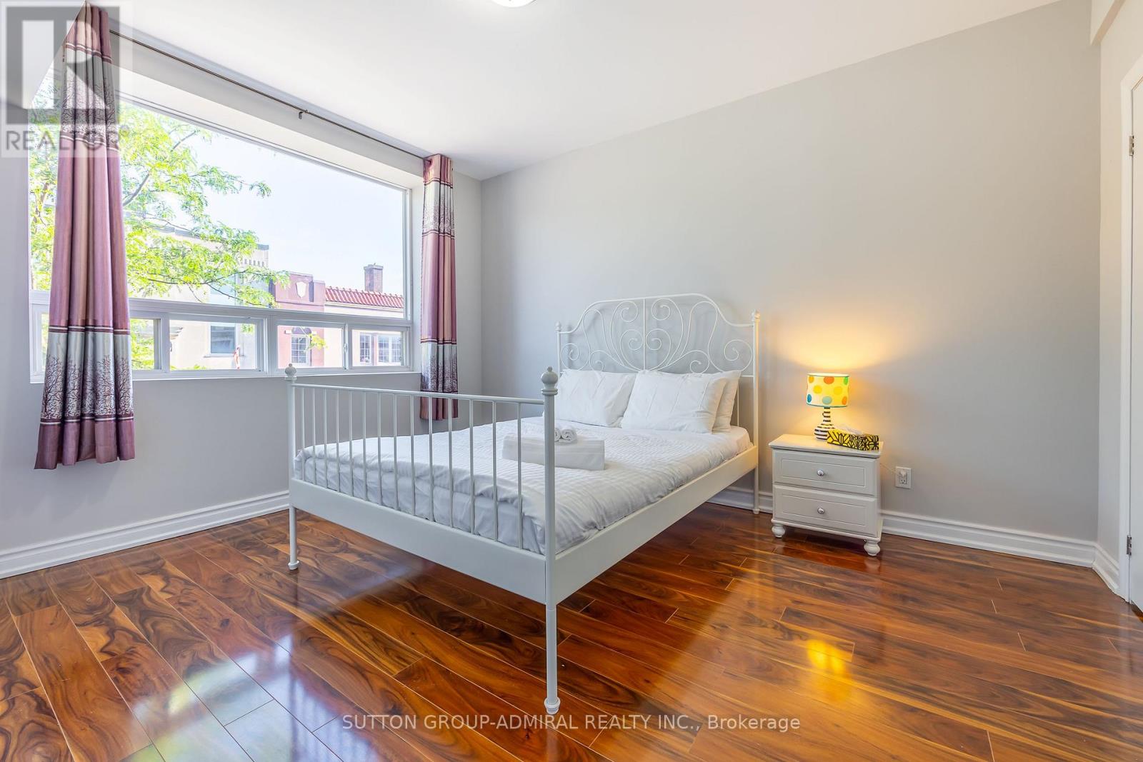 4497 Queen Street, Niagara Falls, Ontario  L2E 2L4 - Photo 21 - X12635808