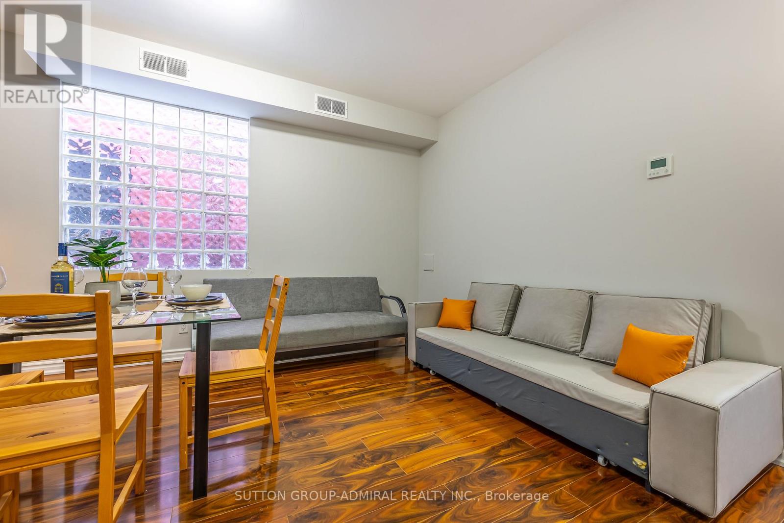 4497 Queen Street, Niagara Falls, Ontario  L2E 2L4 - Photo 25 - X12635808