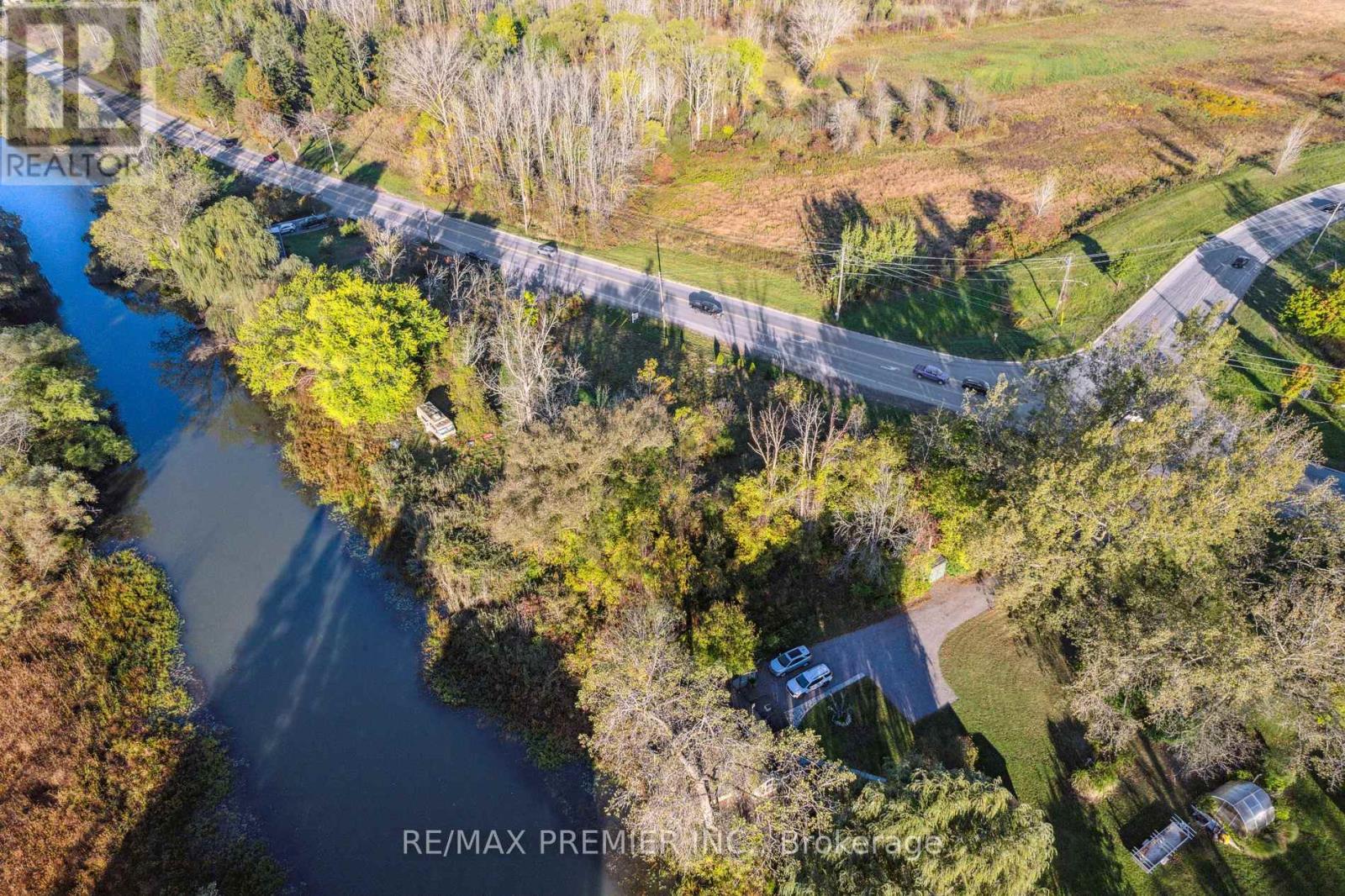 294 Lyon's Creek Road, Niagara Falls, Ontario  L2G 0S1 - Photo 5 - X12635838