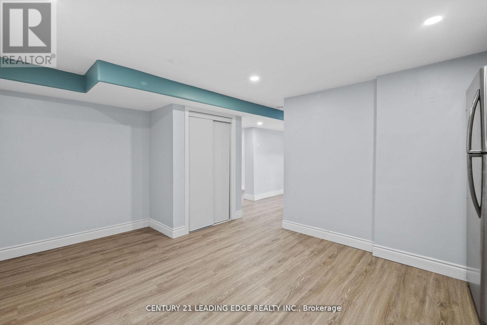 427 Krug Street, Kitchener, Ontario  N2B 1K9 - Photo 37 - X12635930