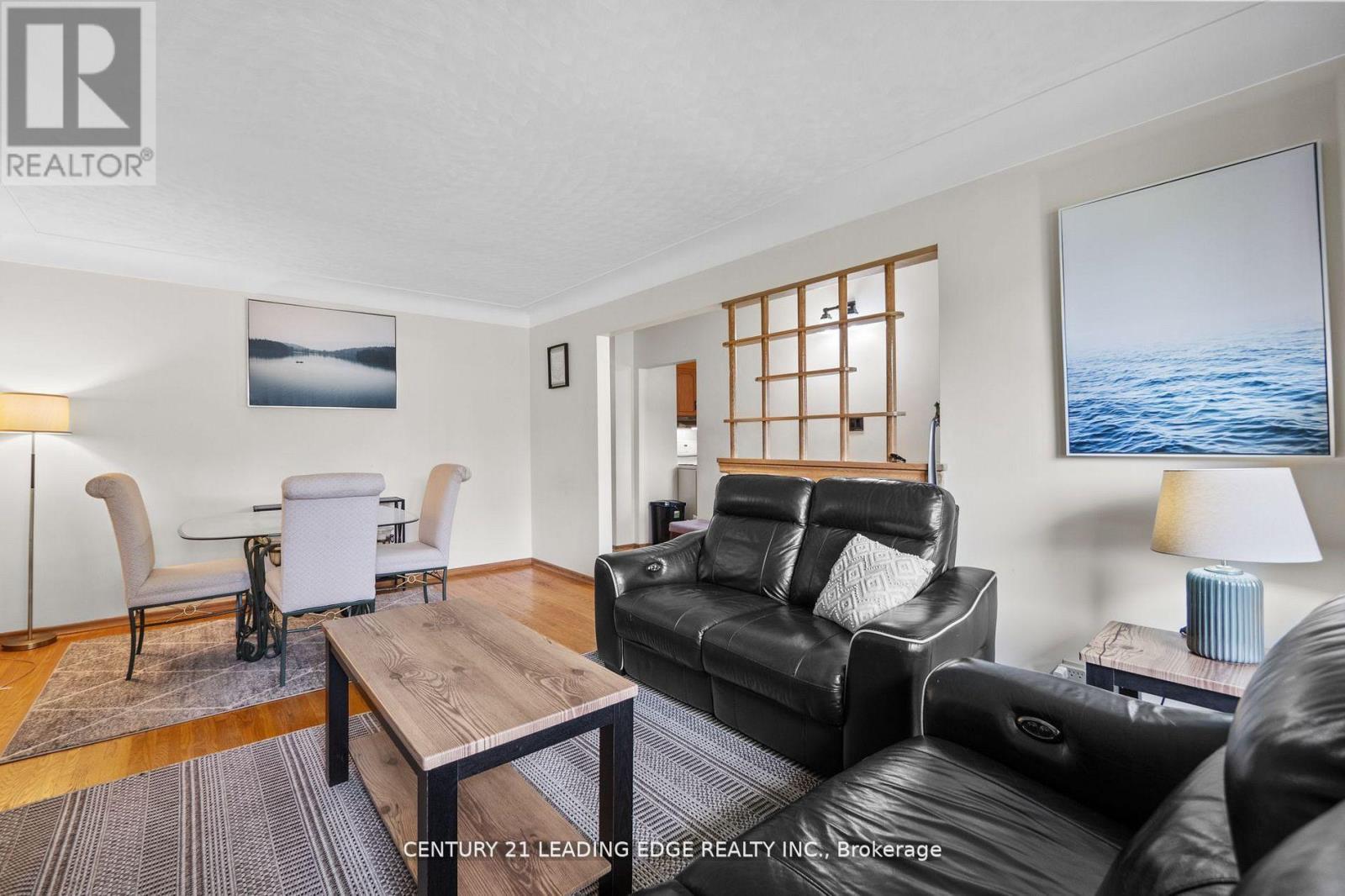 427 Krug Street, Kitchener, Ontario  N2B 1K9 - Photo 7 - X12635930