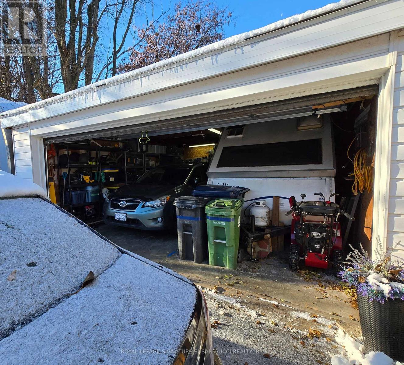 186 Gledhill Avenue, Toronto, Ontario  M4C 5L1 - Photo 25 - E12602600