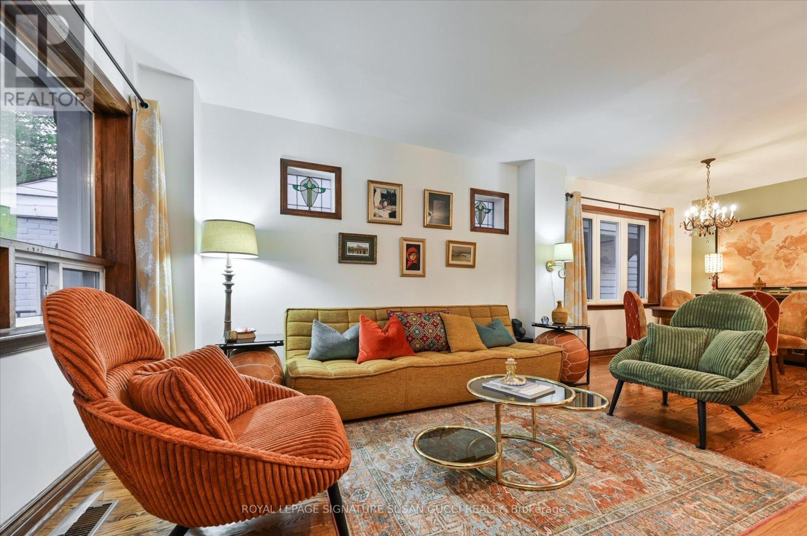 186 Gledhill Avenue, Toronto, Ontario  M4C 5L1 - Photo 5 - E12602600