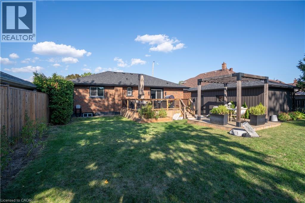 19 Russell Street, Brantford, Ontario  N3R 1Y8 - Photo 33 - 40790586