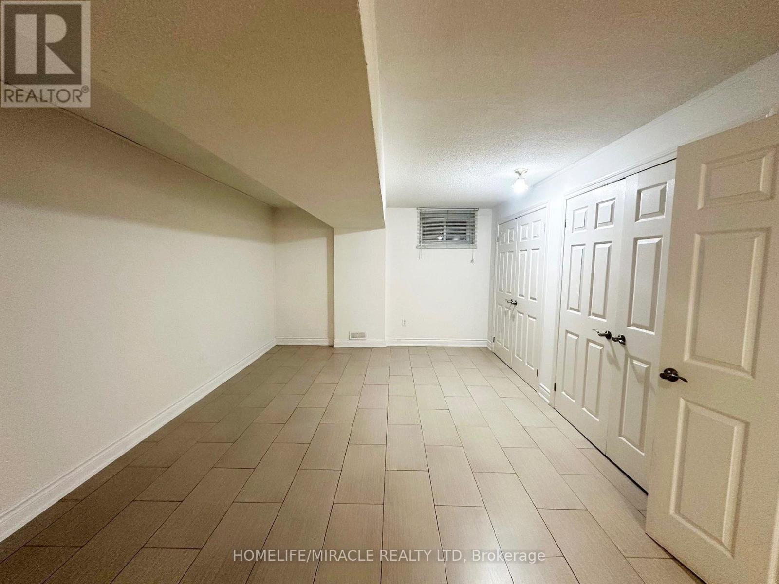 Bsmt - 2461 President Boulevard, Mississauga, Ontario  L5B 3E7 - Photo 2 - W12535266
