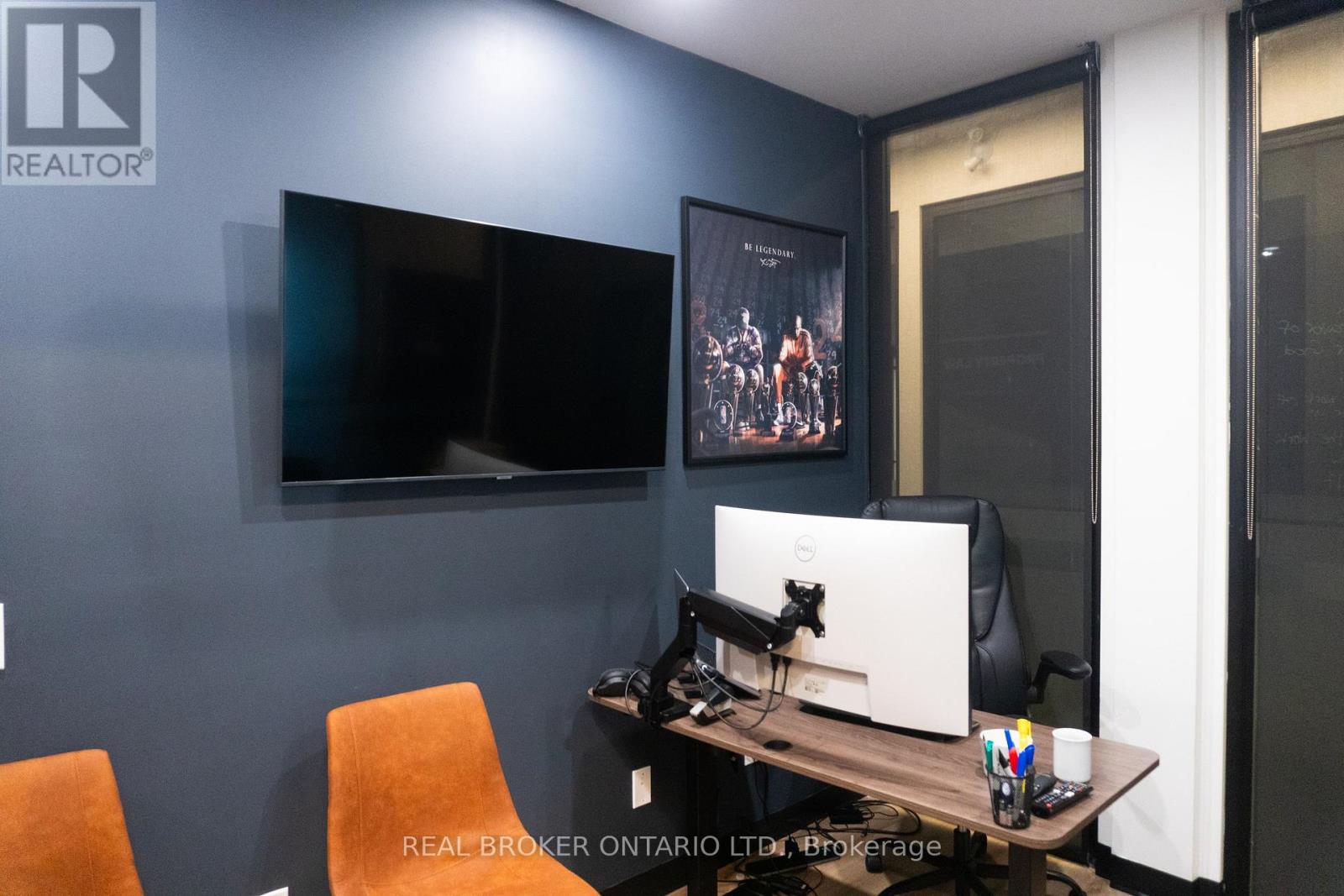 D201 - 28 Roytec Road, Vaughan, Ontario  L4L 8E4 - Photo 3 - N12630912