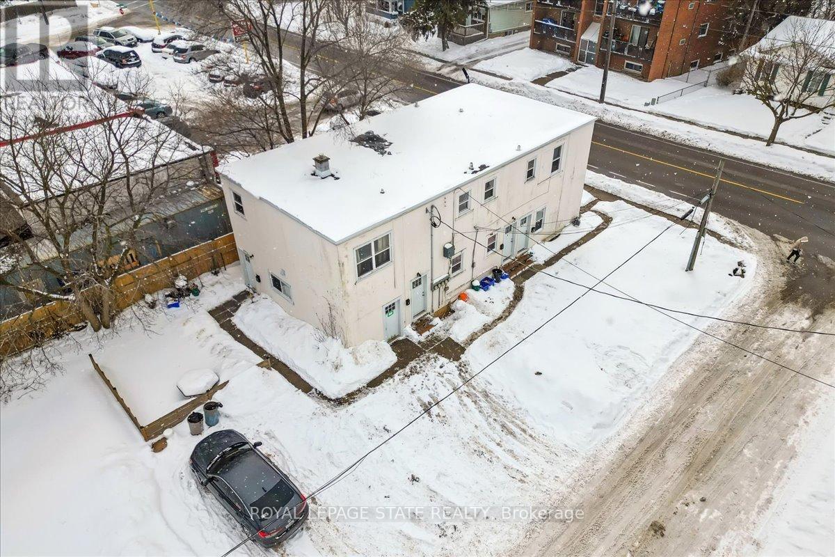 63 Pelham Road, St. Catharines, Ontario  L2S 1R6 - Photo 36 - X12435406