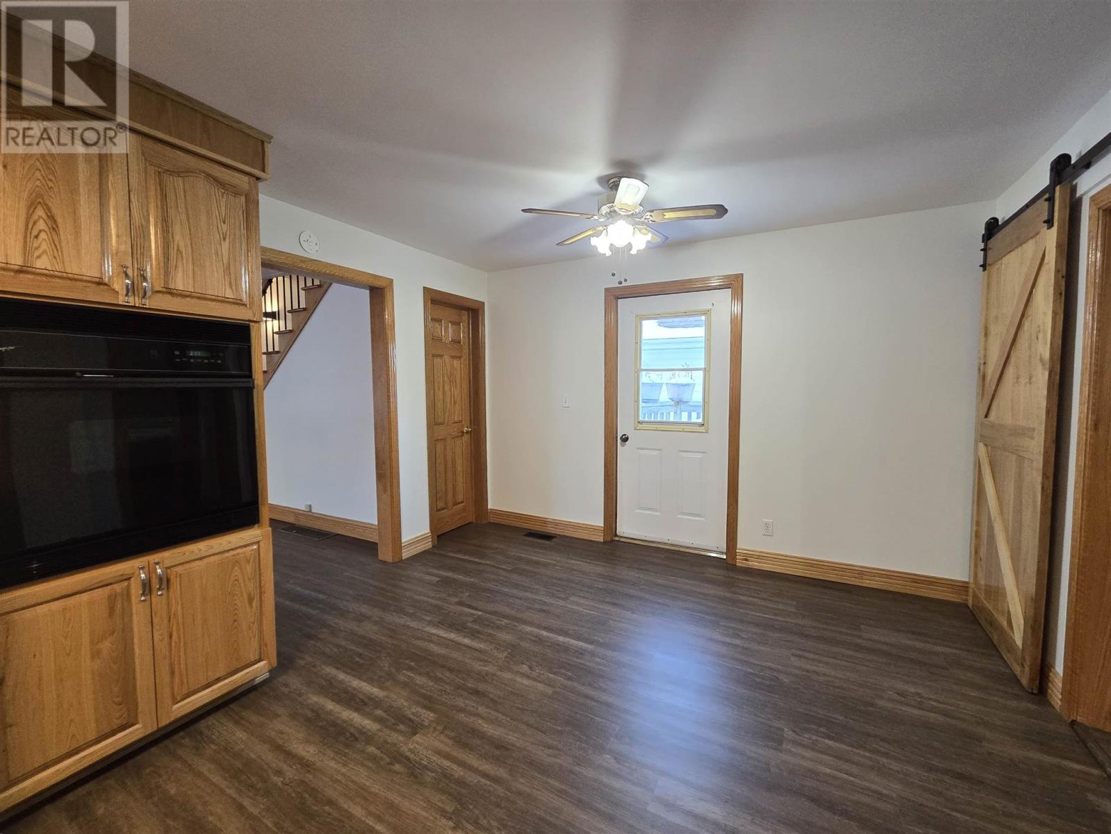 138 Lakeside Ave, Blind River, Ontario  P0R 1B0 - Photo 11 - SM253484