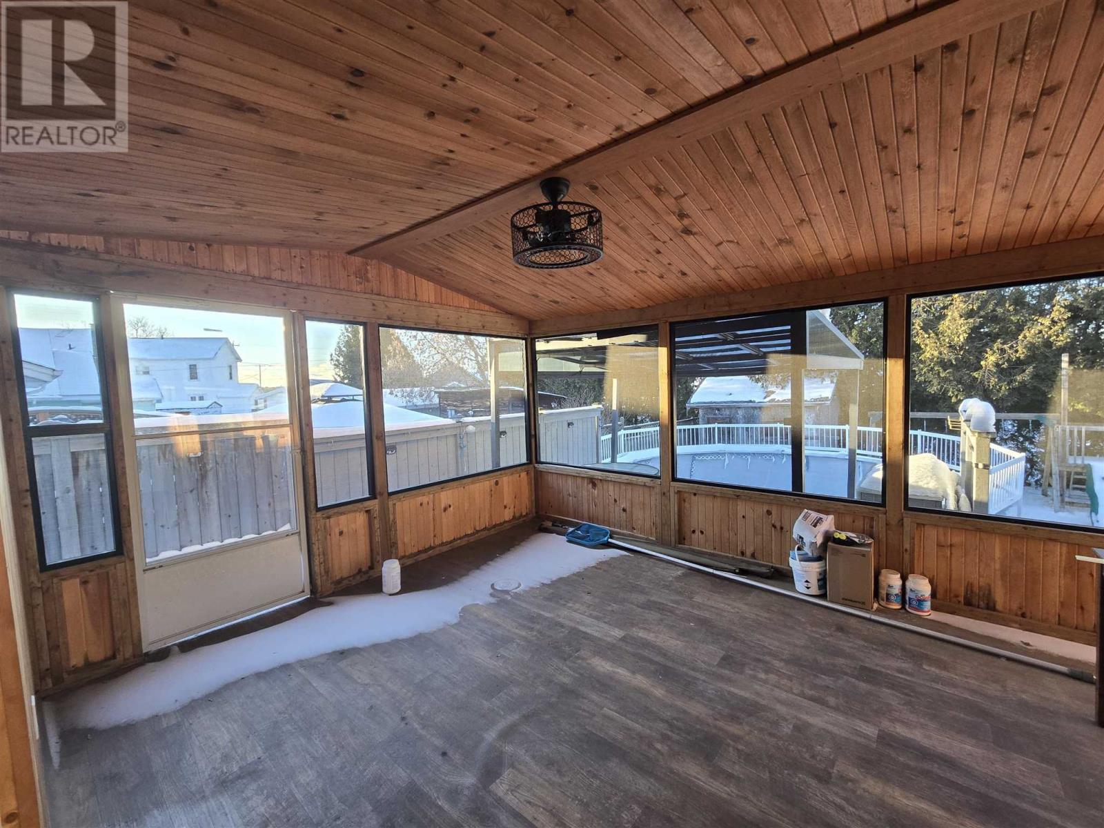 138 Lakeside Ave, Blind River, Ontario  P0R 1B0 - Photo 26 - SM253484