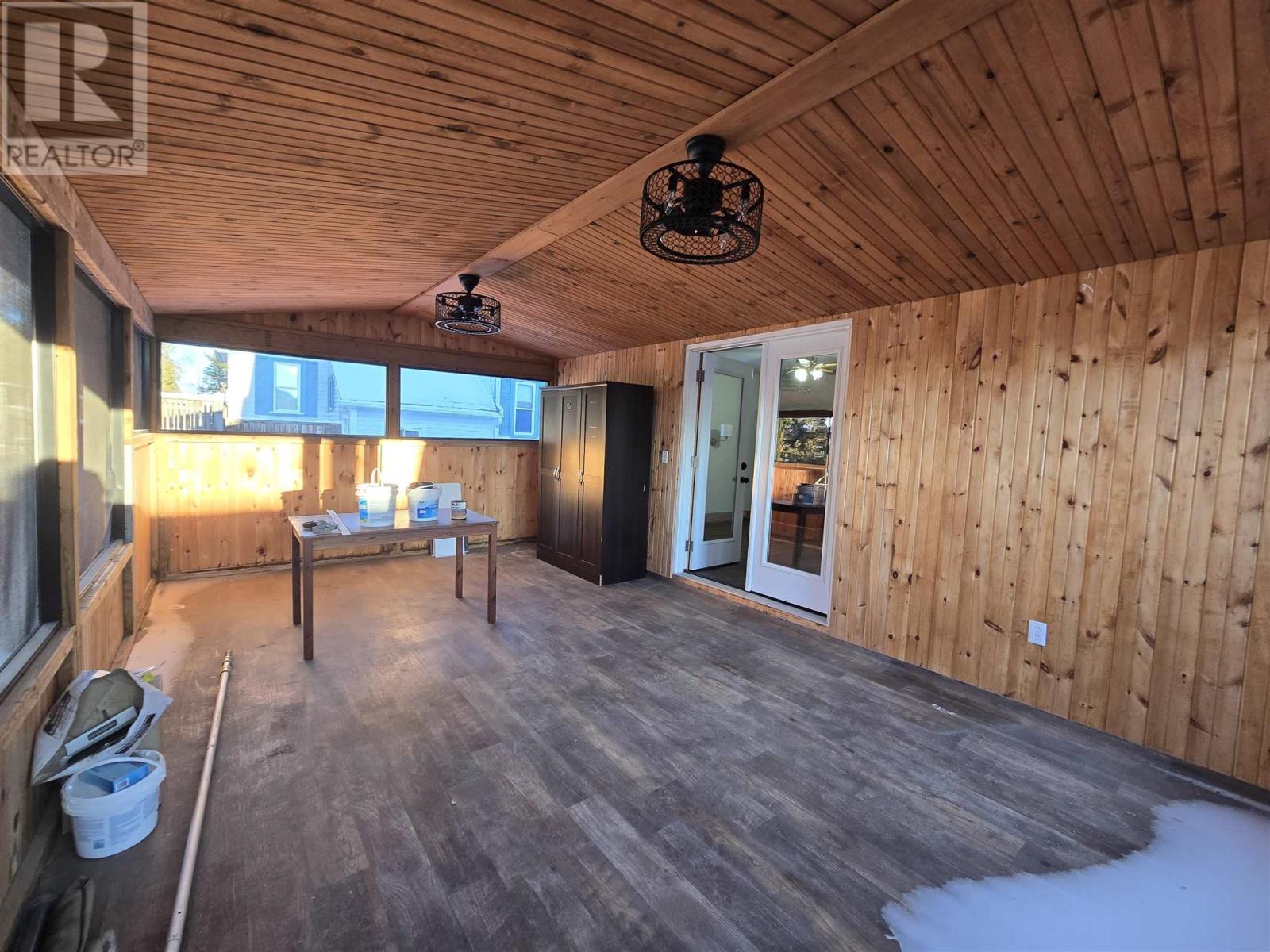 138 Lakeside Ave, Blind River, Ontario  P0R 1B0 - Photo 27 - SM253484