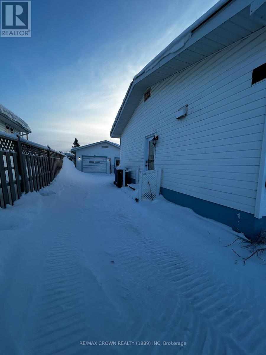 80 Brunelle Road S, Kapuskasing, Ontario  P5N 2T5 - Photo 2 - T12635966