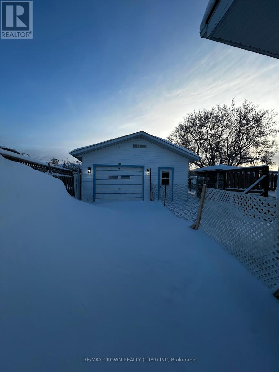 80 Brunelle Road S, Kapuskasing, Ontario  P5N 2T5 - Photo 3 - T12635966