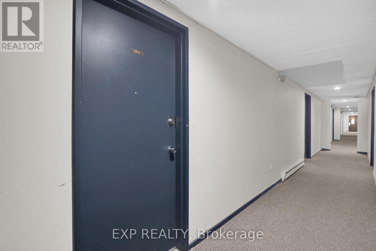 39j - 1958 Jasmine Crescent, Ottawa, Ontario  K1J 7W1 - Photo 25 - X12409167