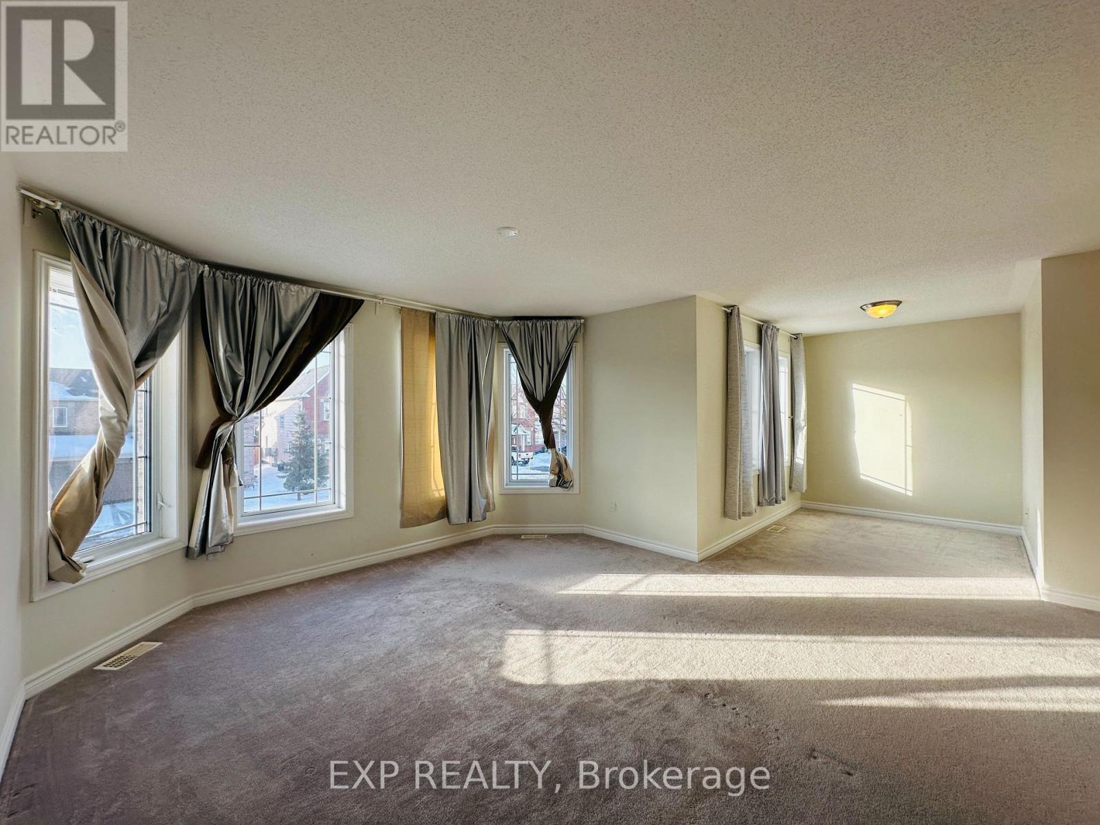 416 Cresthaven Drive, Ottawa, Ontario  K2G 4P4 - Photo 14 - X12555252