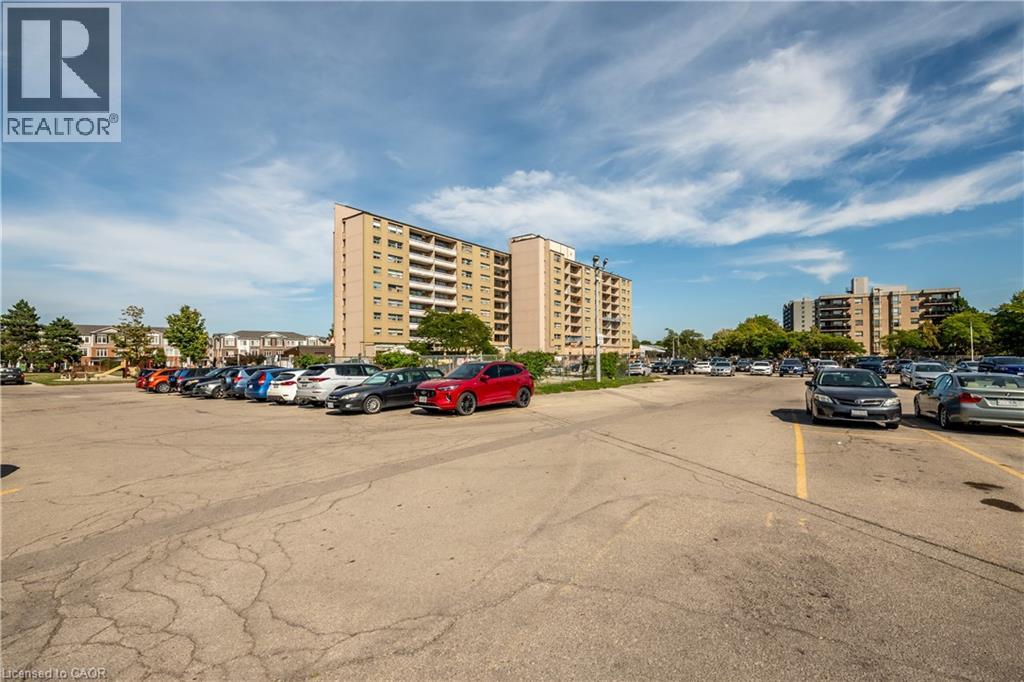 15 Nicklaus Drive Unit# 501, Hamilton, Ontario  L8K 5J5 - Photo 2 - 40794004