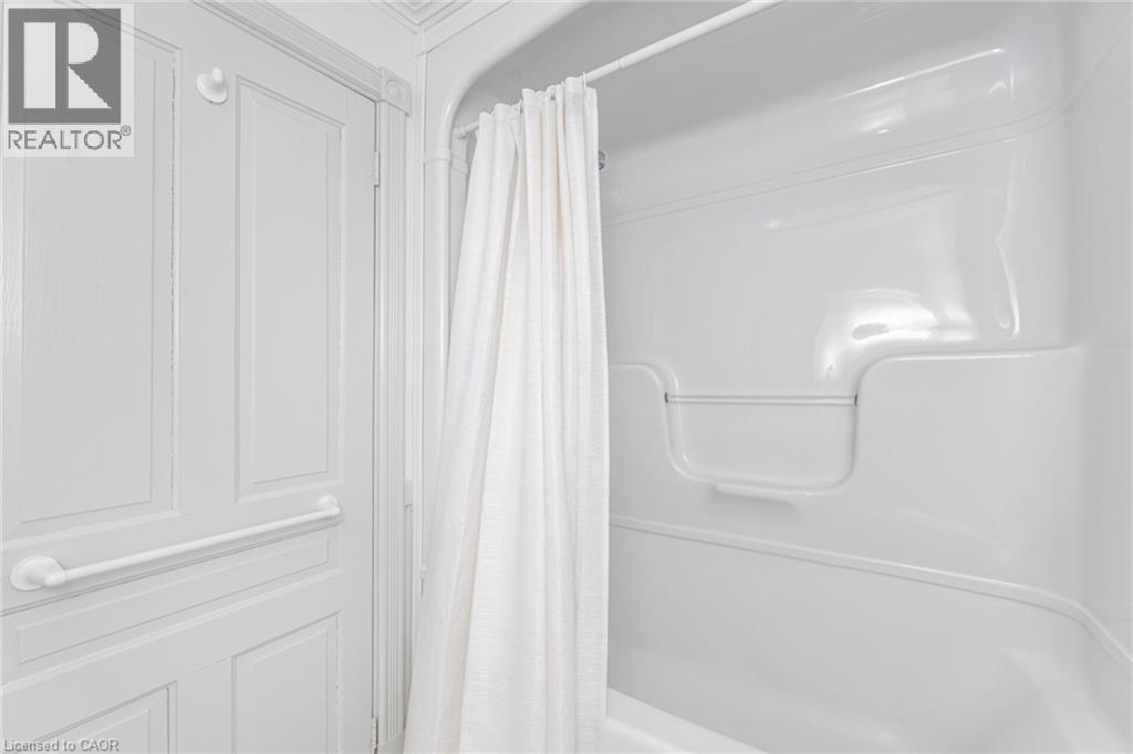 28 Queen Street, Innisfil, Ontario  L0L 1L0 - Photo 23 - 40793465