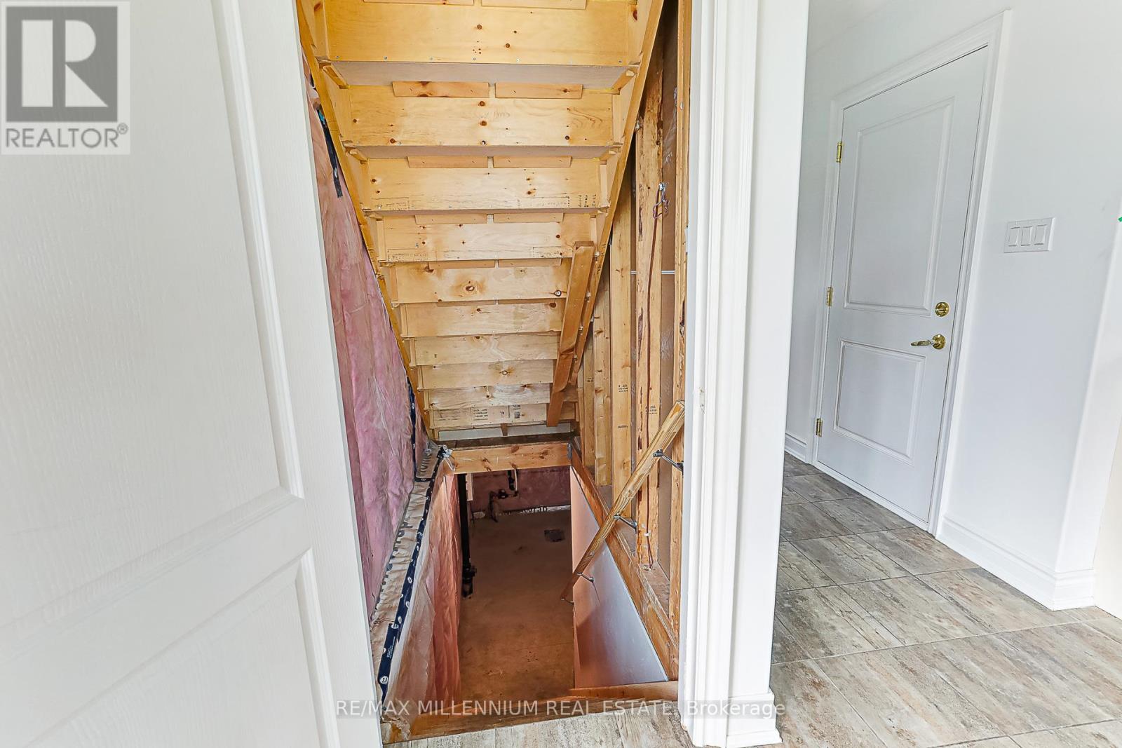 142 Stonebrook Way, Grey Highlands, Ontario  N0C 1H0 - Photo 40 - X12214433