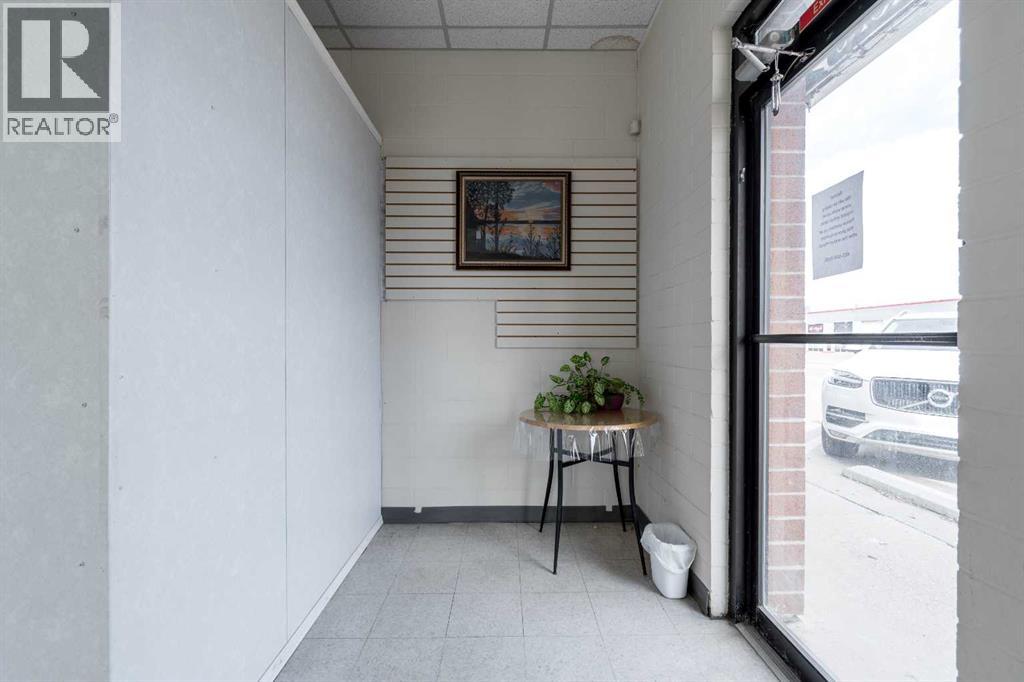 957 South Railway Street Se, Medicine Hat, Alberta T1A 2W3 - Photo 4 - A2205194