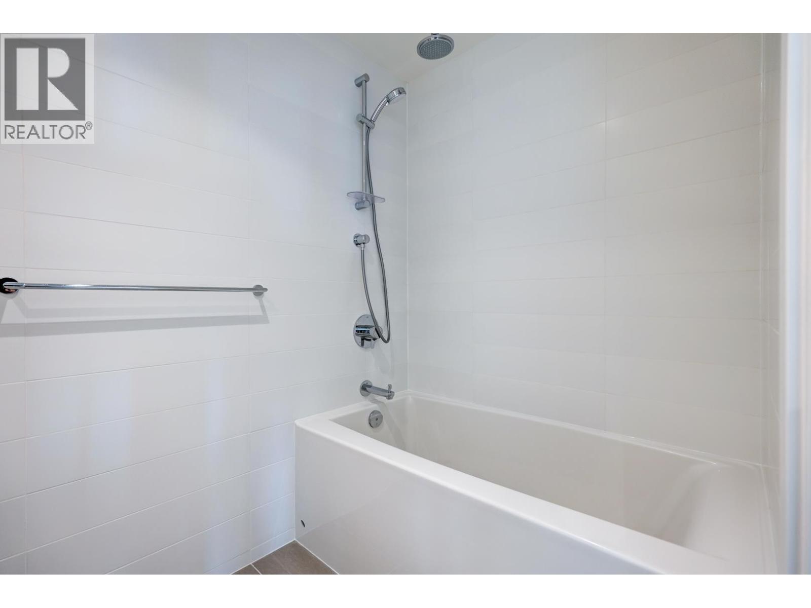 1502 8188 Fraser Street, Vancouver, British Columbia  V5X 0J8 - Photo 13 - R3074046