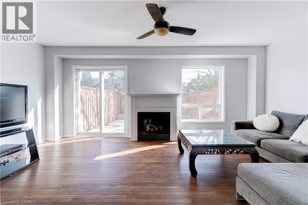 1489 Heritage Way Unit# 13, Oakville, Ontario  L6M 4M6 - Photo 11 - 40719535