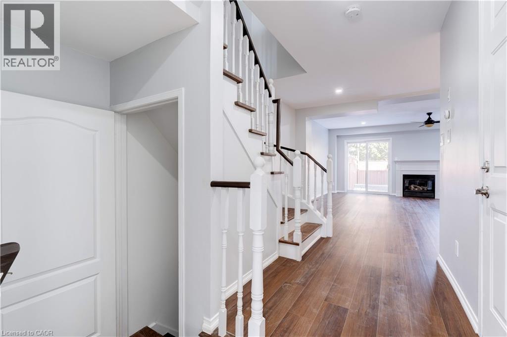 1489 Heritage Way Unit# 13, Oakville, Ontario  L6M 4M6 - Photo 7 - 40719535