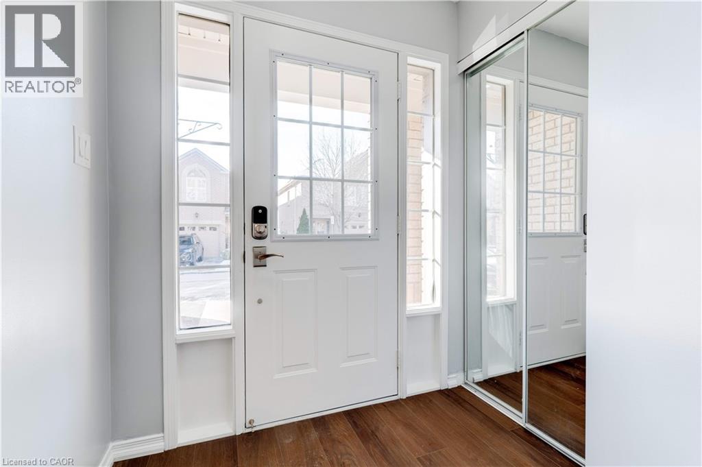 1489 Heritage Way Unit# 13, Oakville, Ontario  L6M 4M6 - Photo 5 - 40719535