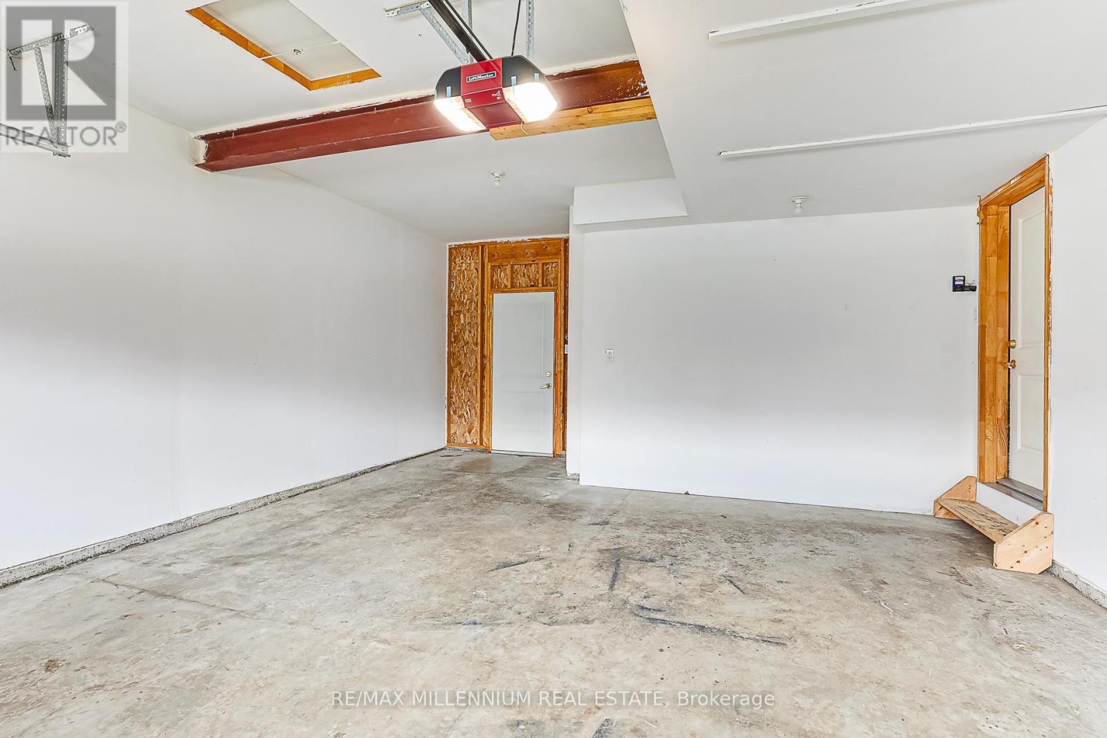 142 Stonebrook Way, Grey Highlands, Ontario  N0C 1H0 - Photo 39 - X12214433