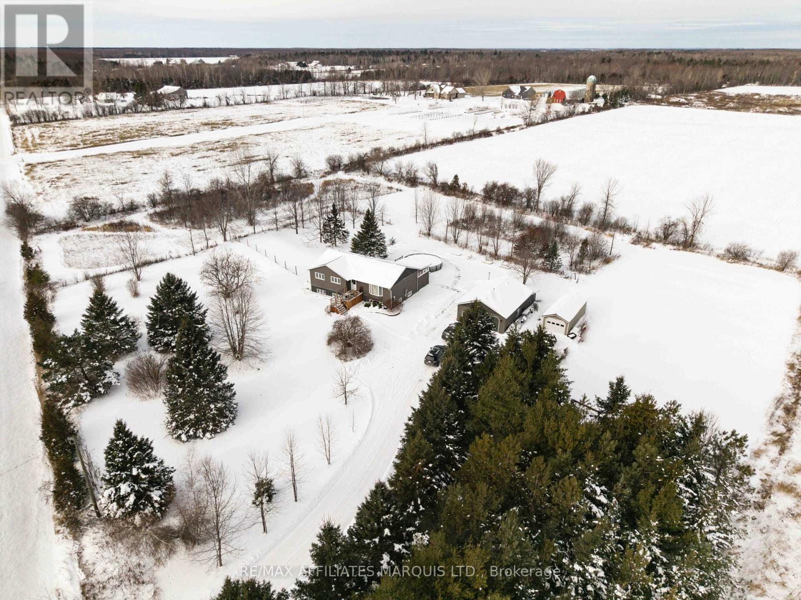 4239 COUNTY RD 11 ROAD, South Stormont, Ontario