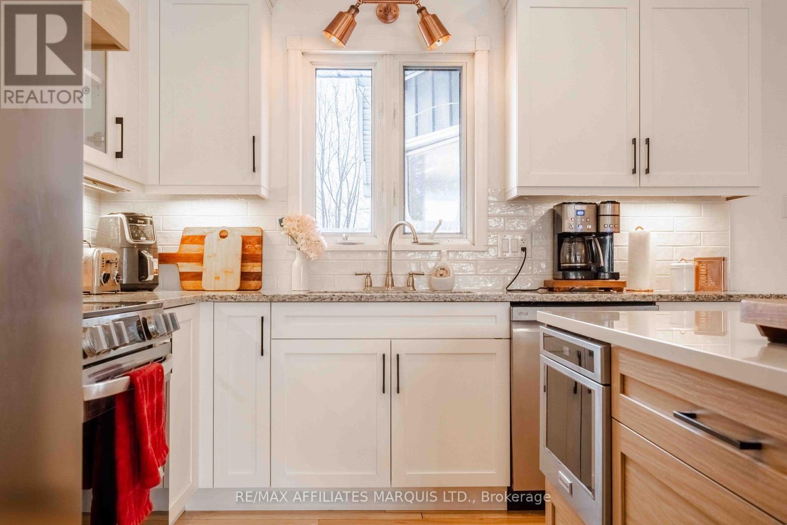 4239 County Rd 11 Road, South Stormont, Ontario  K7R 3L2 - Photo 13 - X12635984