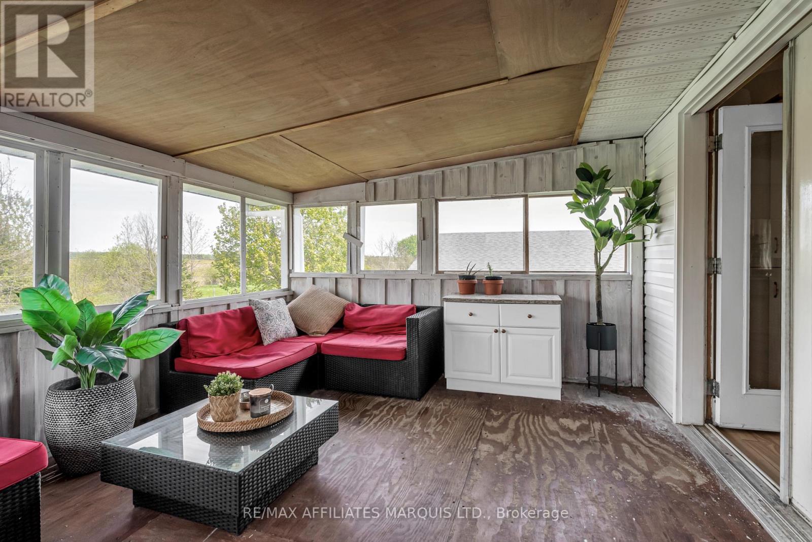 4239 County Rd 11 Road, South Stormont, Ontario  K7R 3L2 - Photo 25 - X12635984