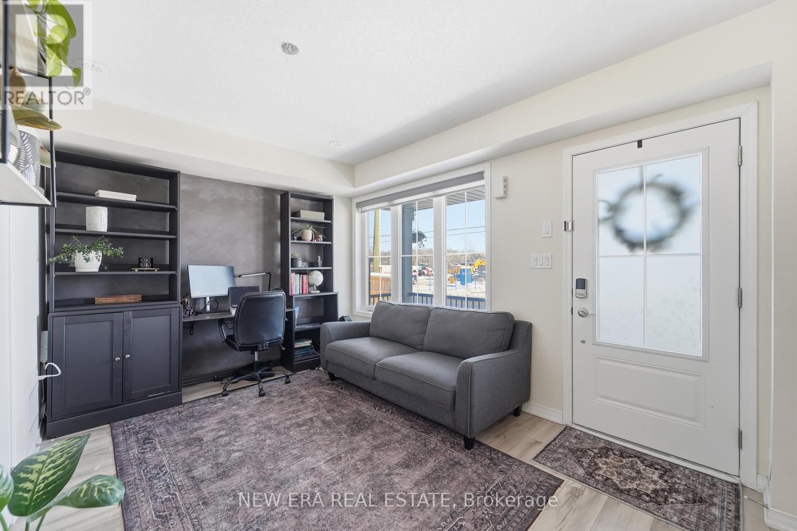 44 Jerome Way, Clarington, Ontario L1C 7G9 - Photo 5 - E12631234