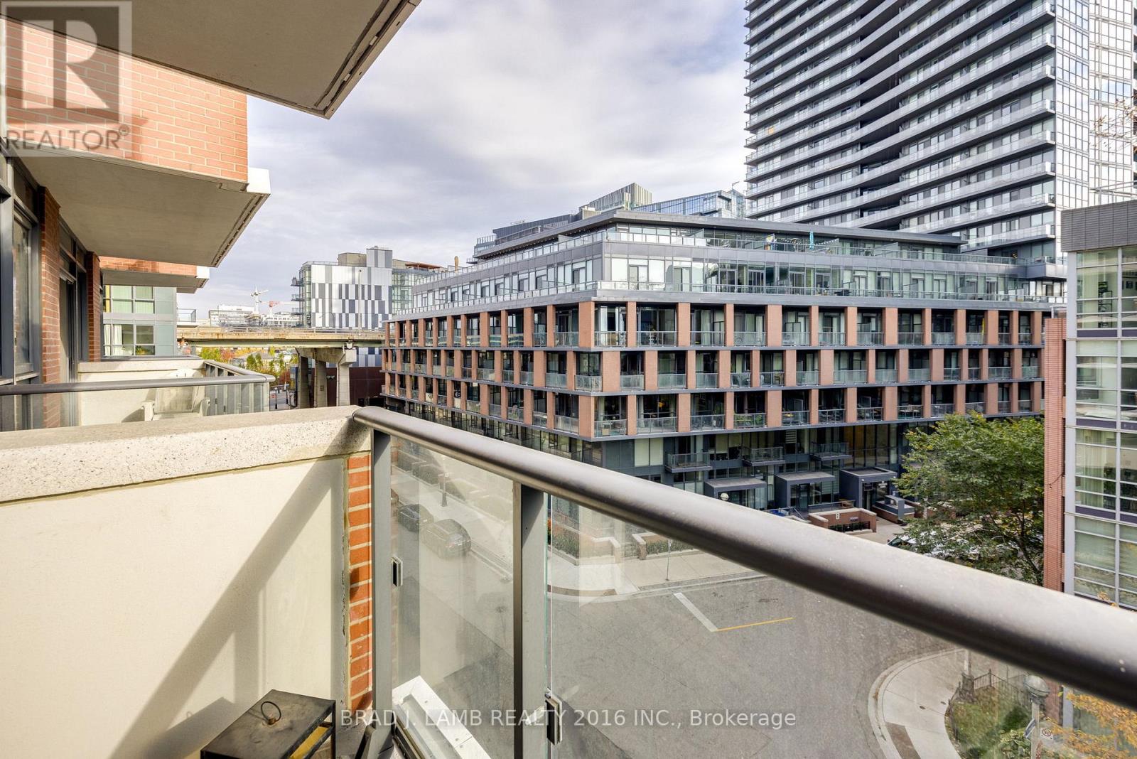 642 - 38 Iannuzzi Street, Toronto (Waterfront Communities), Ontario  M5V 0S2 - Photo 22 - C12635968