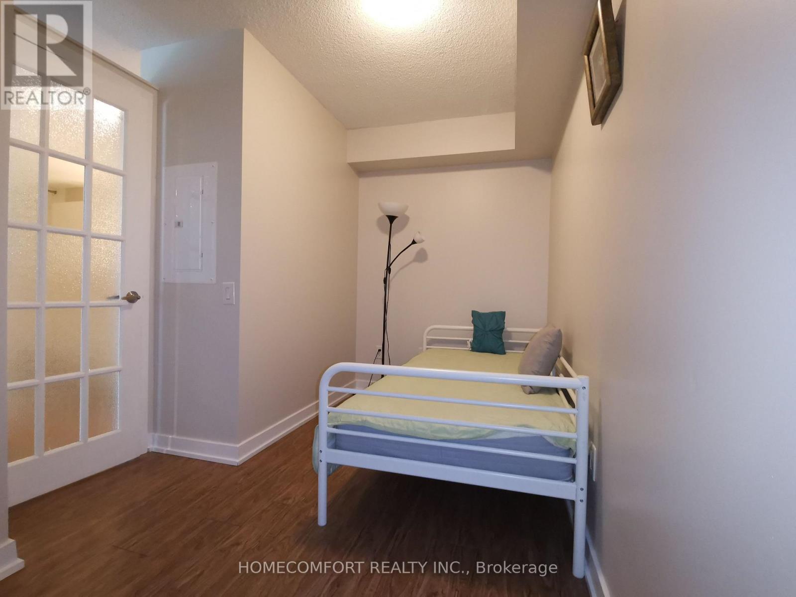 915 - 15 Singer Court, Toronto (Bayview Village), Ontario  M2K 0B1 - Photo 18 - C12635986