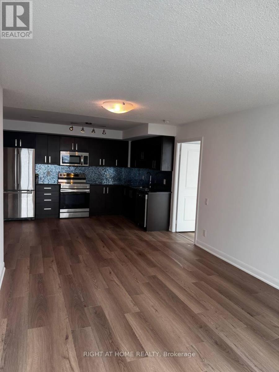 2215 - 17 Anndale Drive, Toronto (Willowdale East), Ontario  M2N 2W7 - Photo 2 - C12635988