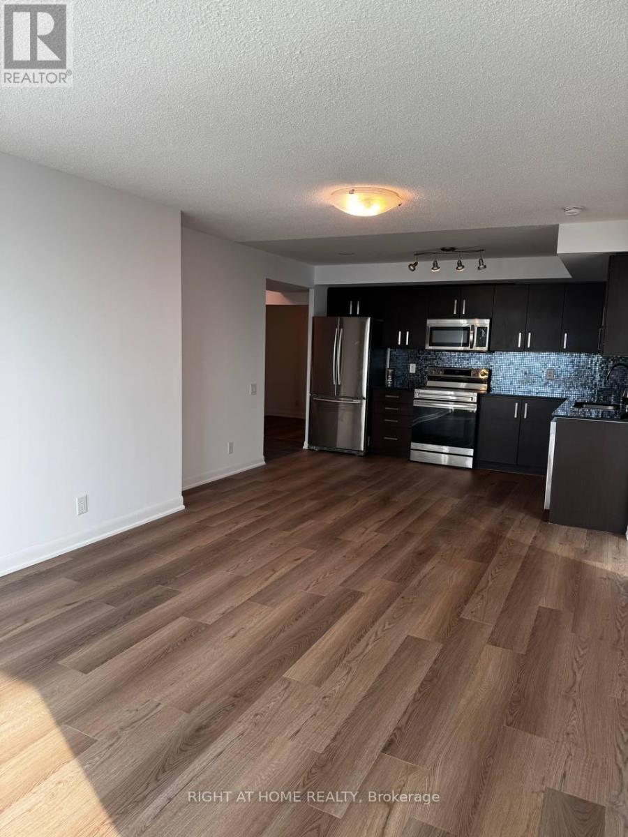 2215 - 17 Anndale Drive, Toronto (Willowdale East), Ontario  M2N 2W7 - Photo 3 - C12635988