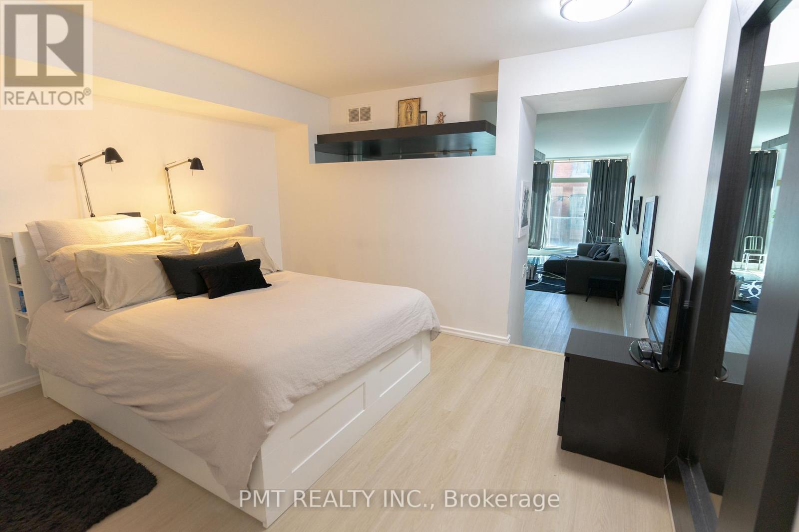 406 - 388 Richmond Street W, Toronto (Waterfront Communities), Ontario  M5V 3P1 - Photo 11 - C12635996