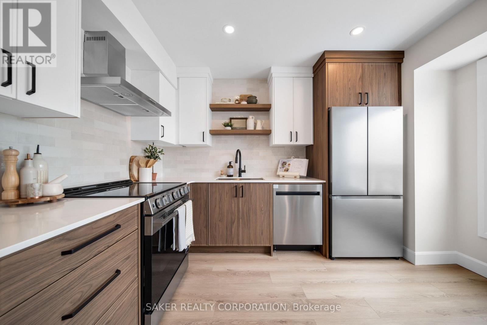 Photo 8 of 34 for 39 - 1990 Wavell Street