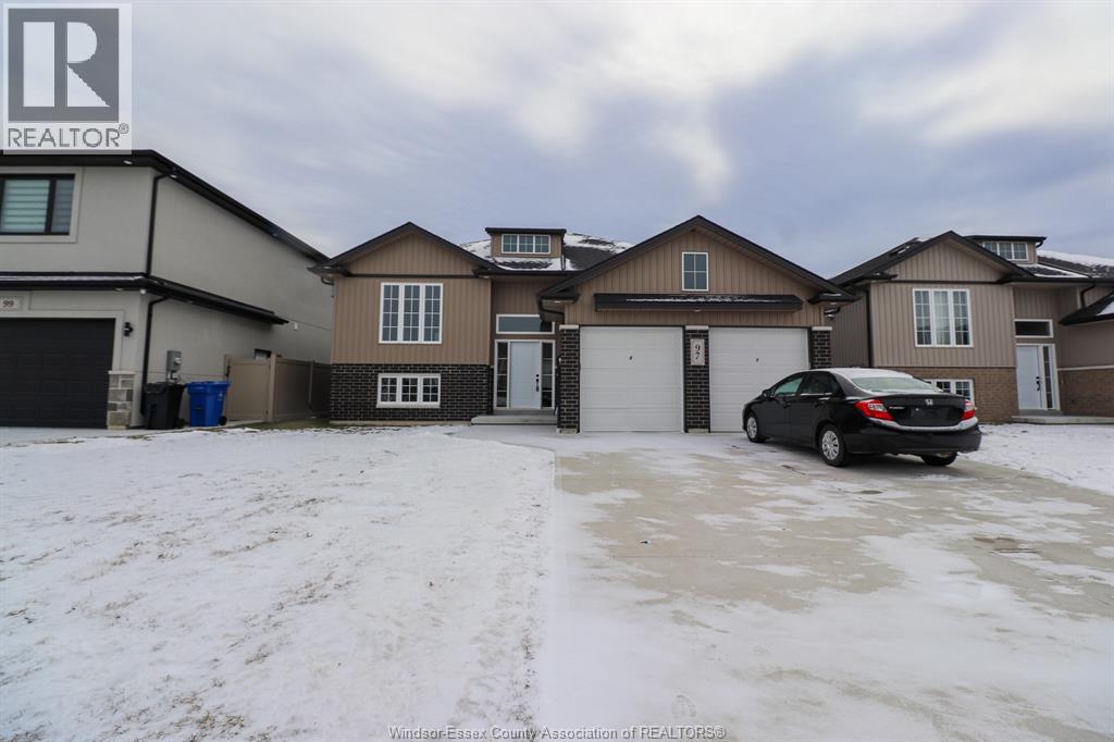 97 Kingsbridge, Amherstburg, Ontario N9V 4B6 - Photo 2 - 25031711