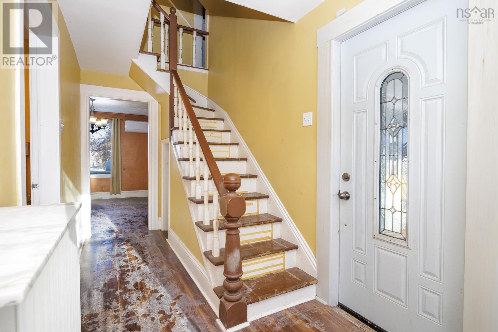 564 Main Street, Sydney Mines, Nova Scotia B1V 2K8 - Photo 11 - 202529318