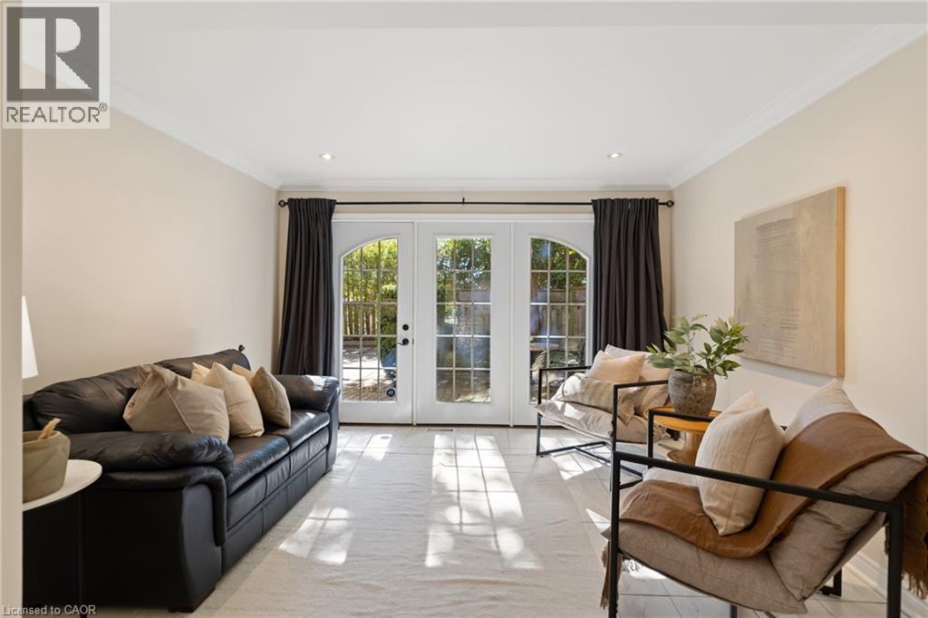 126 Brant Street, Oakville, Ontario  L6K 3X6 - Photo 9 - 40769979