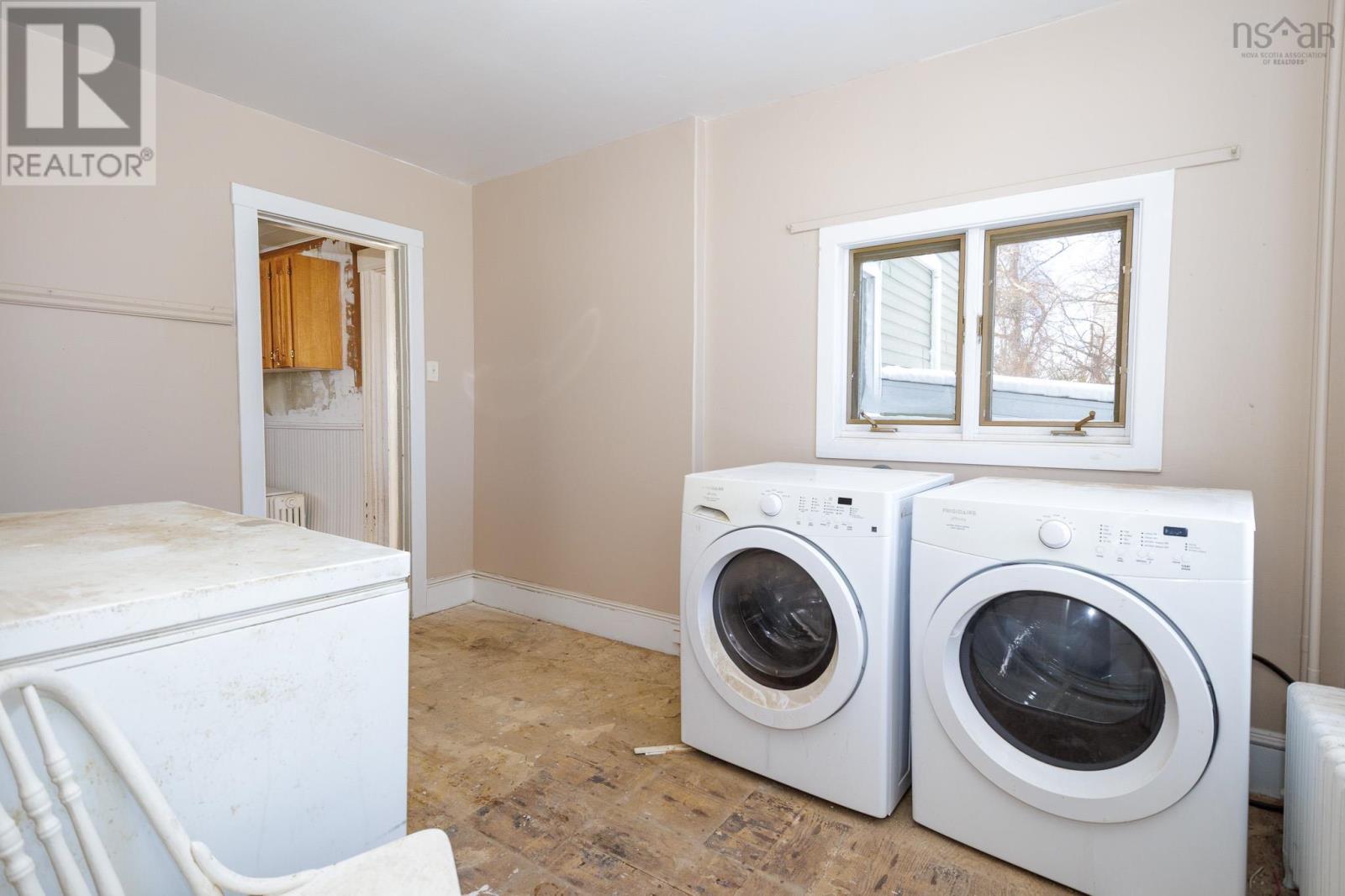 564 Main Street, Sydney Mines, Nova Scotia B1V 2K8 - Photo 24 - 202529318