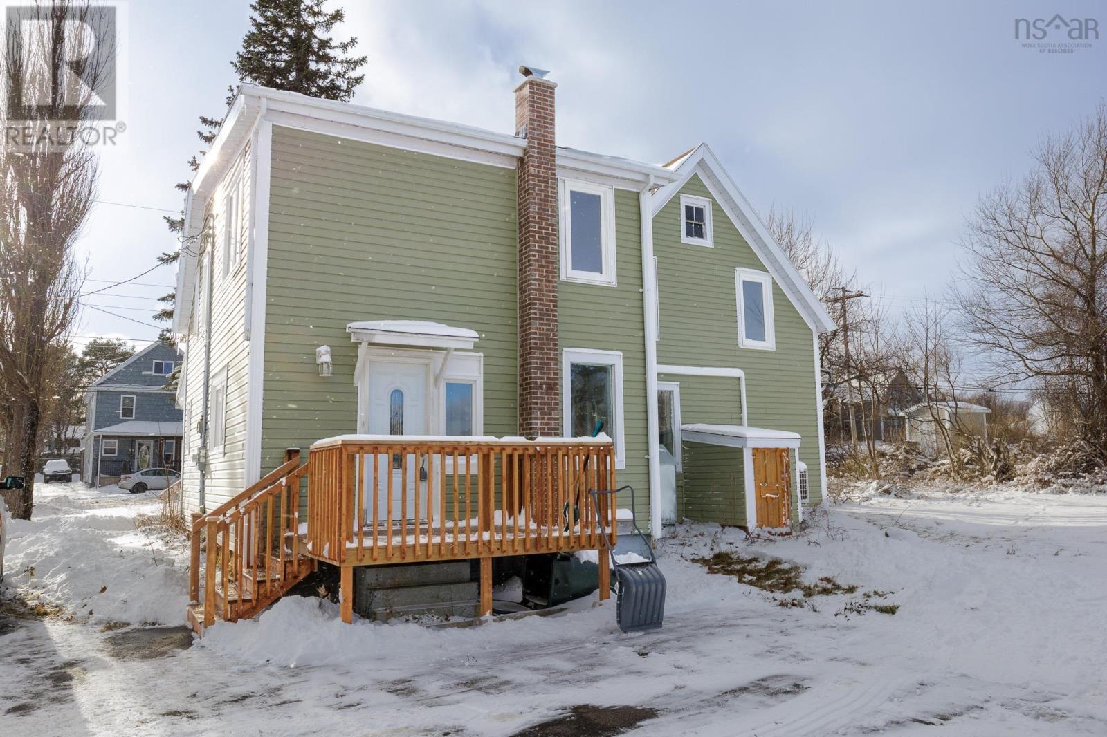 564 Main Street, Sydney Mines, Nova Scotia B1V 2K8 - Photo 8 - 202529318