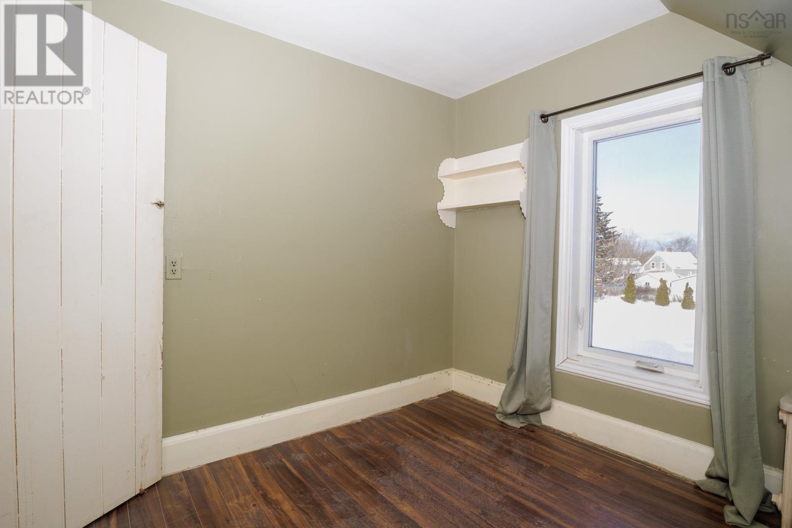 564 Main Street, Sydney Mines, Nova Scotia B1V 2K8 - Photo 29 - 202529318